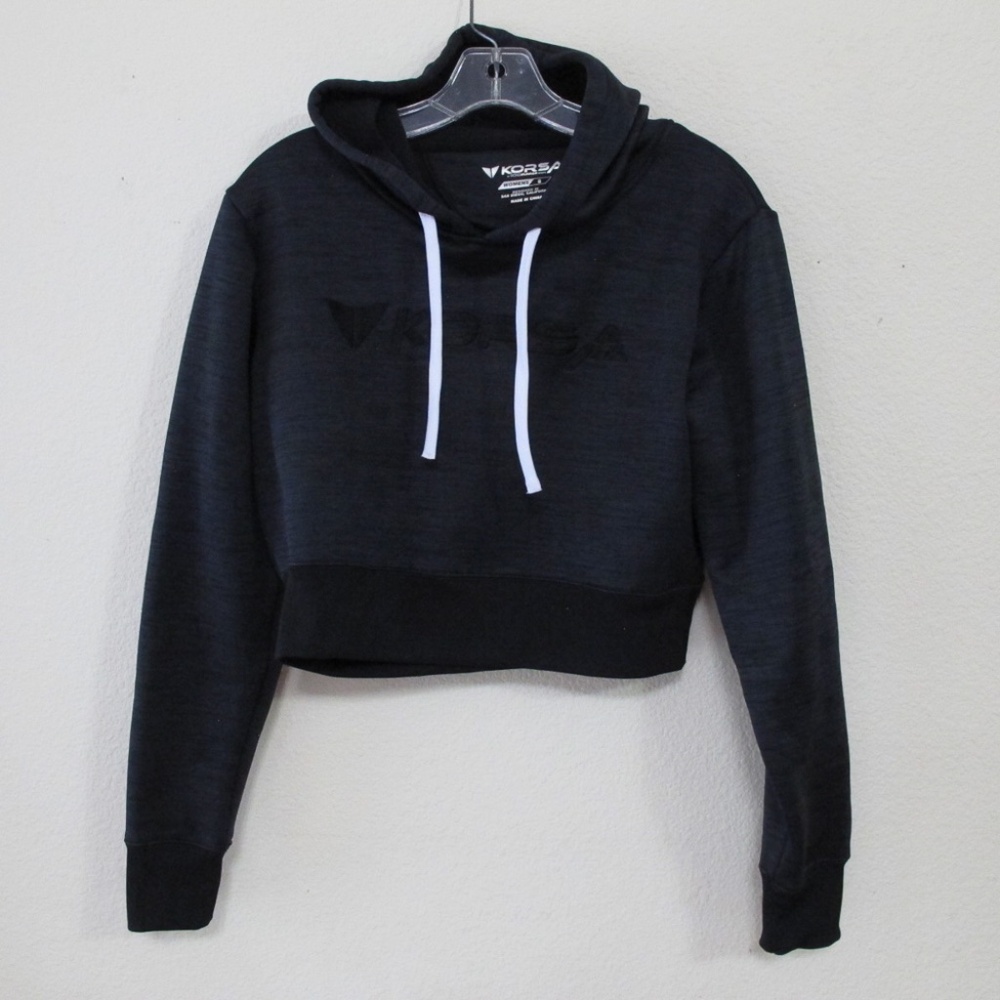 KORSA VICTORY CROP TOP SWEATER HOODIE
